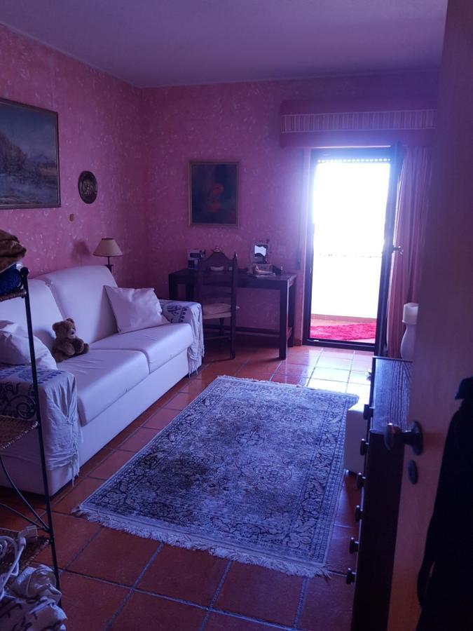 Bed and Breakfast Tamatramas à Albufeira Extérieur photo